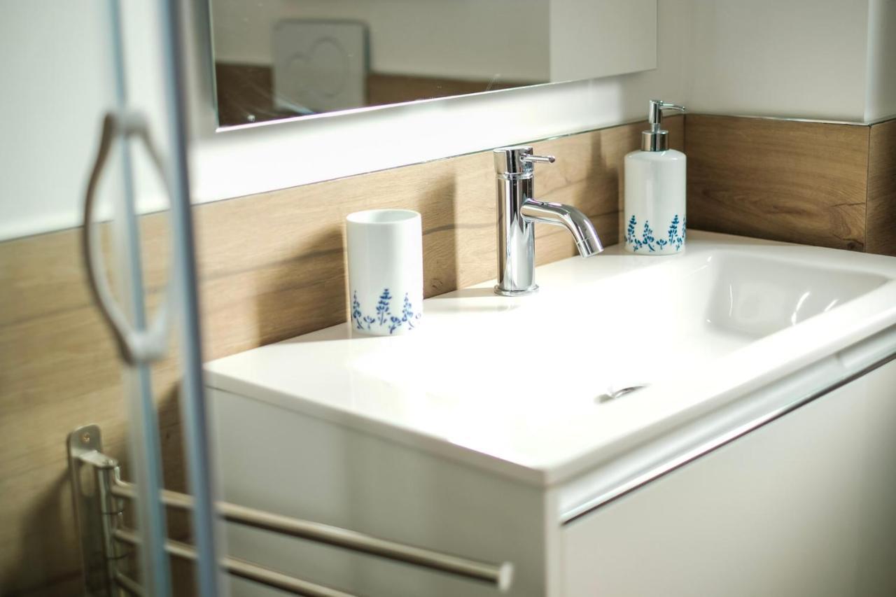 Rossani Suites&Aparts باري المظهر الخارجي الصورة
